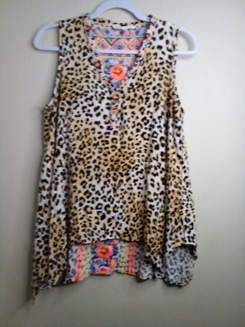 Yiayia Ponytail Blouse Women M Sleeveless Embroidery Animal Print Colorful